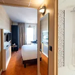 Mercure Centre Champ De Mars 酒店