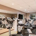 Mercure Centre Champ De Mars מלון