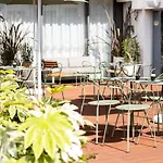 Mercure Centre Champ De Mars 4*