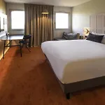 מלון Mercure Centre Champ De Mars