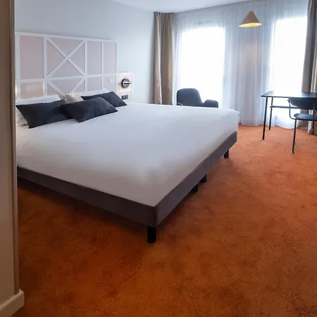 מלון Mercure Centre Champ De Mars רואן