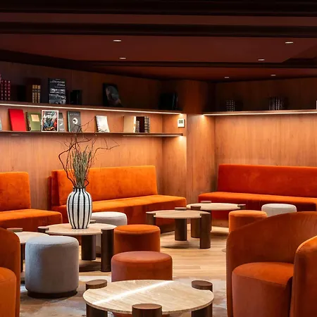 Mercure Centre Champ De Mars Hotel