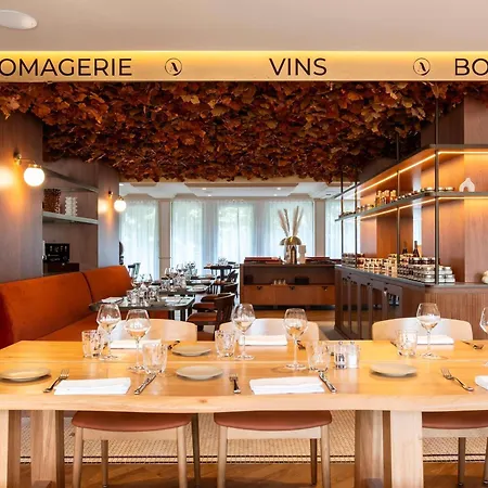 Mercure Centre Champ De Mars Hotel