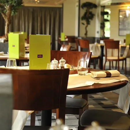 מלון Mercure Centre Champ De Mars