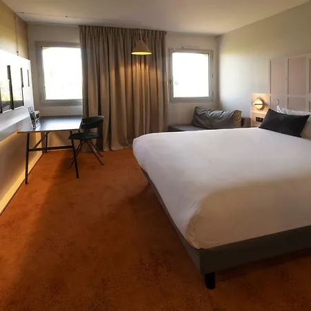 Mercure Centre Champ De Mars 4* Ρουέν
