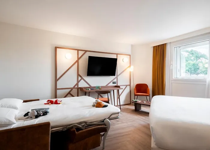 Mercure Centre Champ De Mars 4* 鲁昂