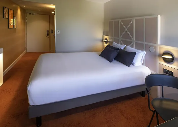 酒店 Mercure Centre Champ De Mars 4*