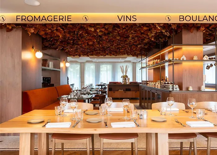 Mercure Centre Champ De Mars Hotel