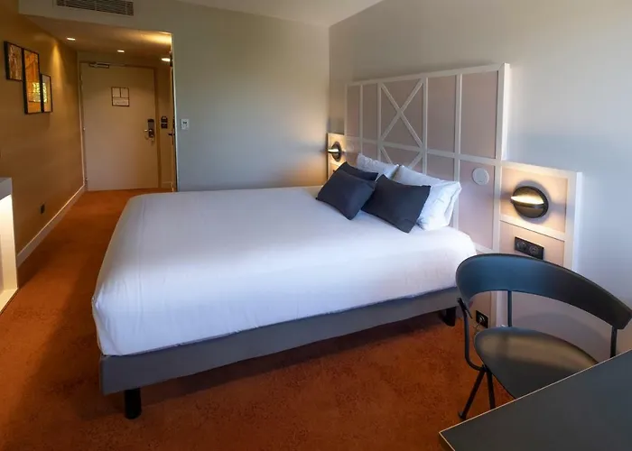 酒店 Mercure Centre Champ De Mars 4*